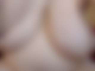 Live cam show with KellyPerfect - Butt Plug on Free Soda