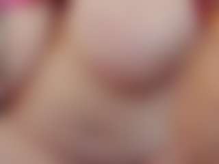 Pokaz na żywo z KellyPerfect - Spy Brown Hair na Camsoda