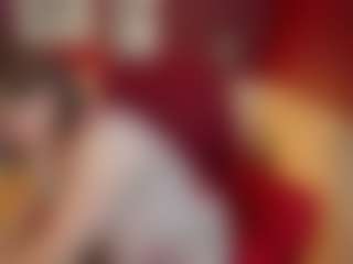 Live cam show with KellyPerfect - Spy on instabang