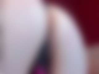 Live cam show with KellyPerfect - Mature on Camsoda