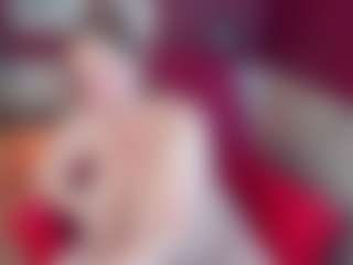Live cam show with KellyPerfect - Mature on Camsoda