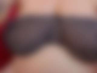 Live cam show with KellyPerfect - Spy Brown Hair on Camsoda