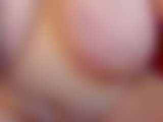 Live cam show with KellyPerfect - Smoke on Camsoda