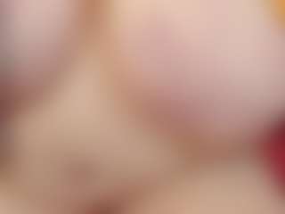 Live cam show with KellyPerfect - Hairy Pussy MILF on Camsoda