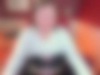 Live cam show with KellyPerfect - Hairy Pussy MILF on anonymated.com