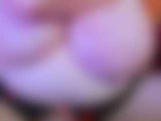 Live cam show with KellyPerfect - Brown Hair MILF on CamClone