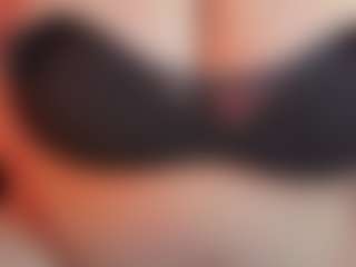 Live cam show with KellyPerfect - Hairy Pussy on infinitiblacc.com