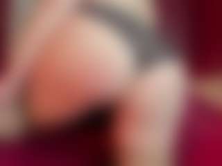KellyPerfect's Live Sex Cam Show