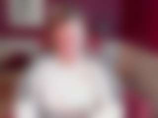 Live cam show with KellyPerfect - Spy Brown Hair on madthumbs