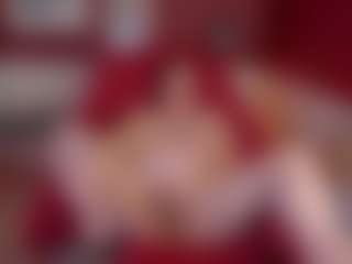Live cam show with KellyPerfect - Spy on TeamSkeetLive