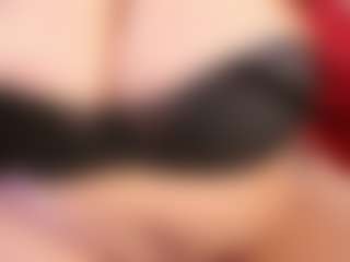 Live cam show with KellyPerfect - Spy Brown Hair on Camsoda