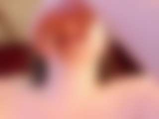 Live cam show with KellyPerfect - Tittyfuck on Camsoda