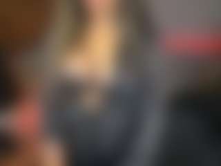 KylieMellow's Live Sex Cam Show