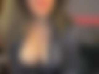 KylieMellow's Live Sex Cam Show