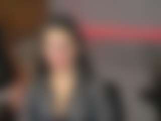 KylieMellow's Live Sex Cam Show