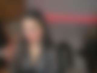 KylieMellow's Live Sex Cam Show