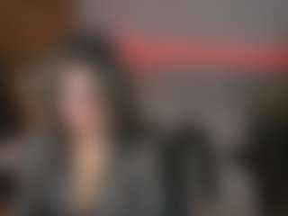 KylieMellow's Live Sex Cam Show