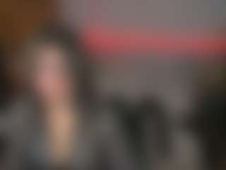 KylieMellow's Live Sex Cam Show