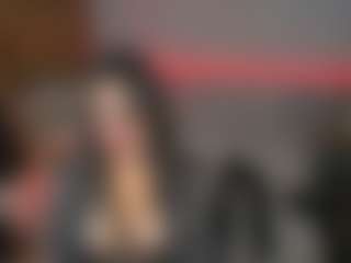 KylieMellow's Live Sex Cam Show