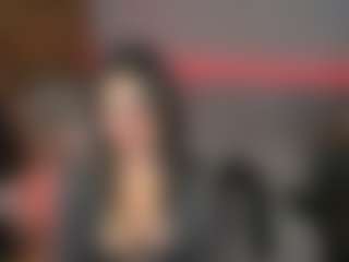 KylieMellow's Live Sex Cam Show