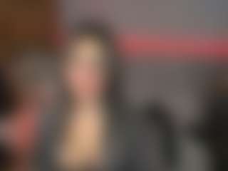 KylieMellow's Live Sex Cam Show