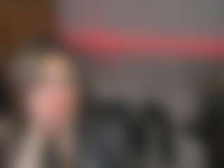 KylieMellow's Live Sex Cam Show