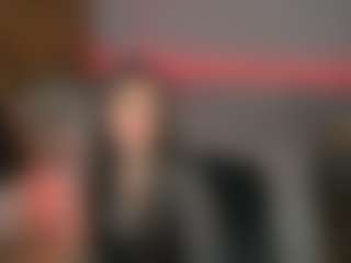 KylieMellow's Live Sex Cam Show