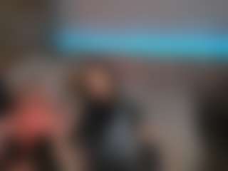 KylieMellow's Live Sex Cam Show
