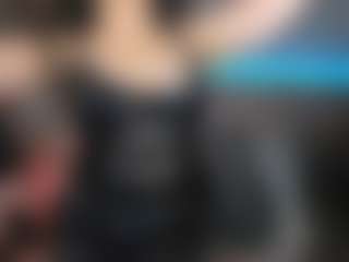 KylieMellow's Live Sex Cam Show