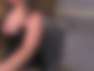 KylieMellow's Live Sex Cam Show
