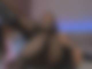 Live cam show with KylieMellow - Mistress on xDating
