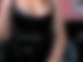 Live cam show with KylieMellow - Student on Dare Cams