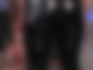 Live cam show with KylieMellow - Highheels on Big Tits