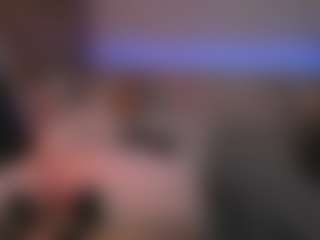 Live cam show with KylieMellow - Highheels on Uber Horny