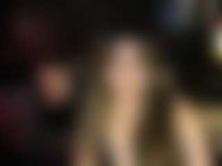 Live cam show with KylieMellow - Submissive on liverealitysex.com