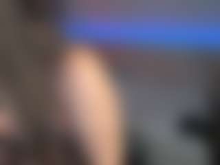KylieMellow's Live Sex Cam Show