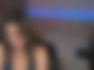 KylieMellow's Live Sex Cam Show