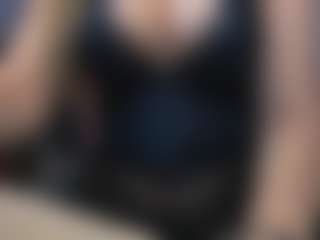 KylieMellow's Live Sex Cam Show