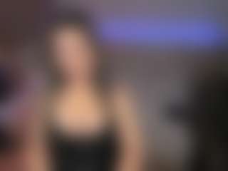 KylieMellow's Live Sex Cam Show