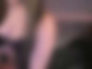 Live cam show with KylieMellow - Cuckold on madthumbs