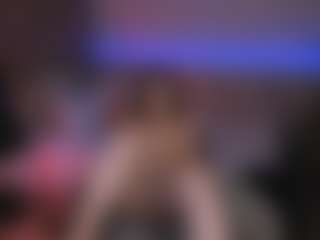 Live-camshow met KylieMellow - Highheels op Camsoda