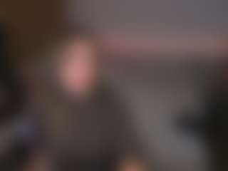Live cam show with KylieMellow - Mistress on madthumbs