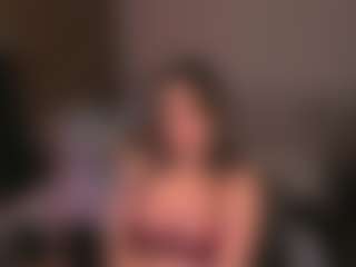 Live cam show with KylieMellow - Mistress on xfollow cams
