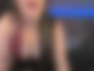 Live cam show with KylieMellow - Cuckold on AdultVida.com