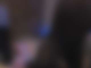 Live cam show with KylieMellow - Pantyhose on Soda Cam