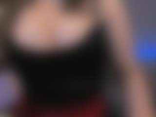 Live cam show with KylieMellow - Pantyhose on Dolls Live