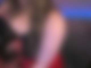 Live cam show with KylieMellow - Submissive on LiveSexCams6