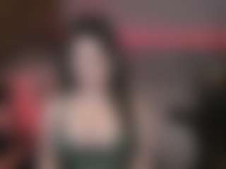 Live cam show with KylieMellow - Findomme on Camsoda