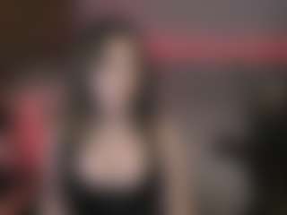 Live cam show with KylieMellow - Findomme on Camsoda