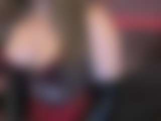 KylieMellow's Live Sex Cam Show